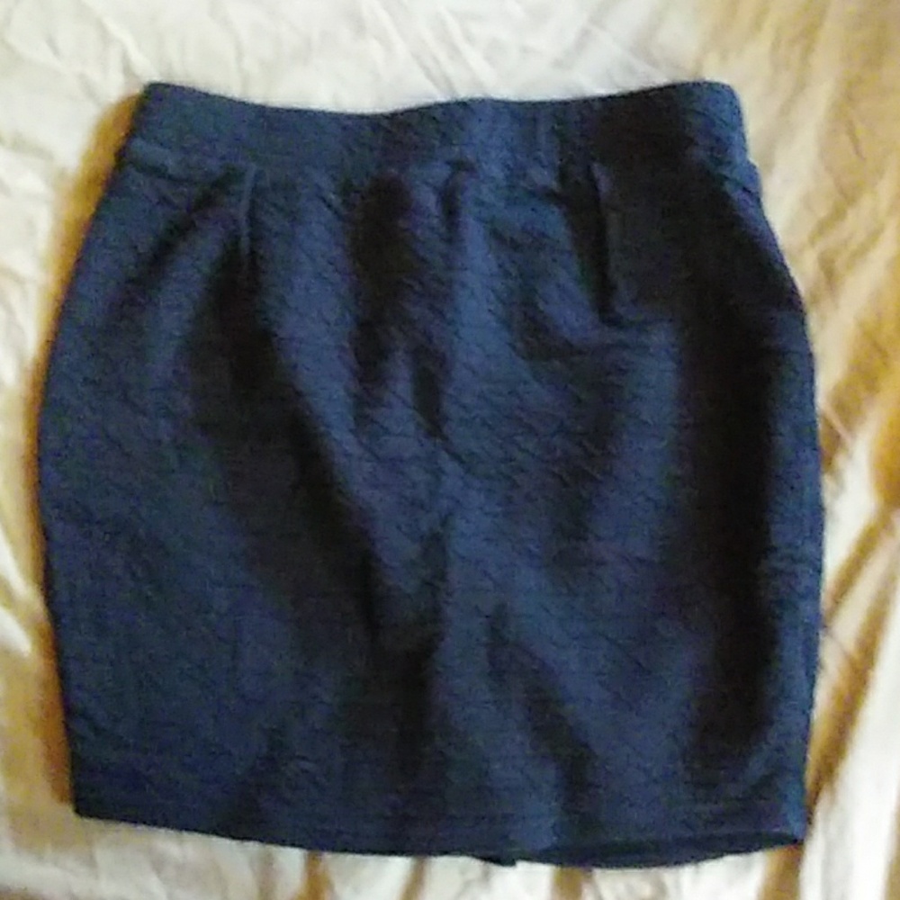 Cute black skirt